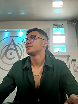 Thonny-becker online show from 10-26-25, 10:47