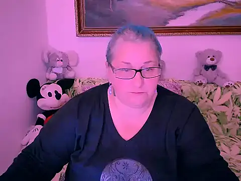 mayamayx online show from 10-30-25, 03:24