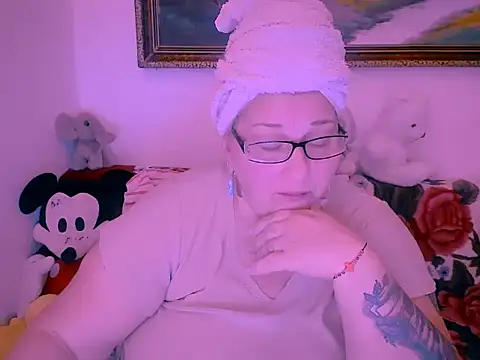 mayamayx online show from 11-10-25, 08:08