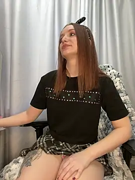 LillyFan-X online show from 04-26-26, 04:10