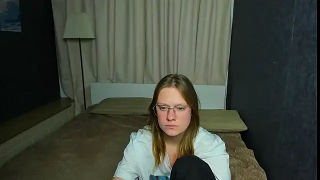 TessaSwans online show from 01-30-25, 09:25