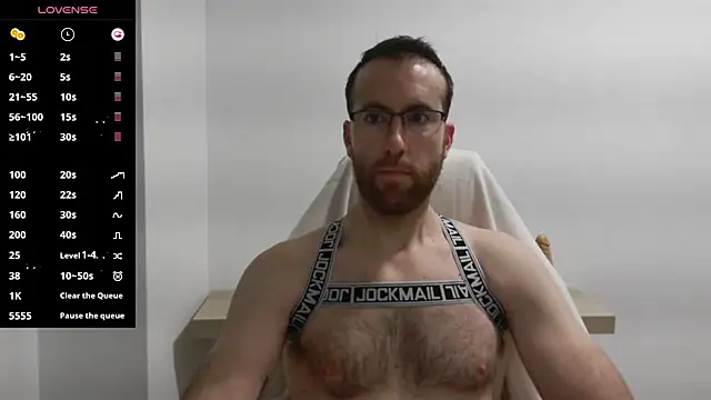 Snapshot of machohiberiko chatting on 02-11-25, 06:55 machohiberiko online show from 02-11-25, 06:55