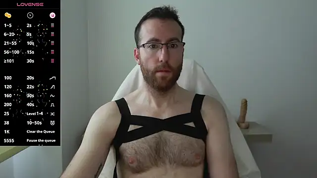 Snapshot of machohiberiko chatting on 02-22-25, 10:40 machohiberiko online show from 02-22-25, 10:40