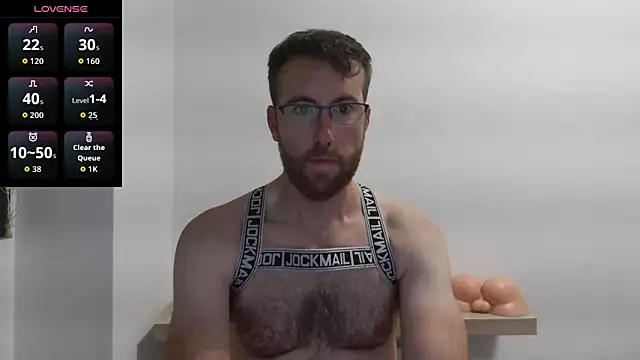 Snapshot of machohiberiko chatting on 10-02-25, 08:27 machohiberiko online show from 10-02-25, 08:27