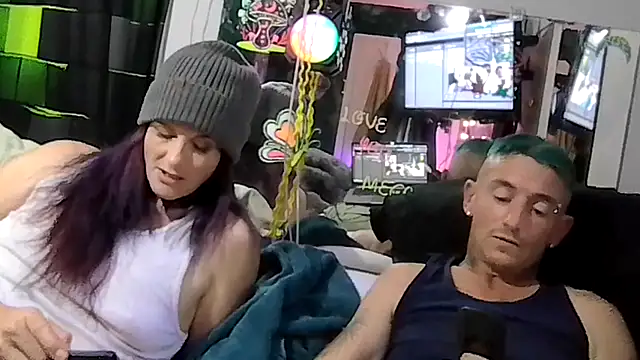 Snapshot of jokermeg chatting on 10-30-25, 01:01 jokermeg online show from 10-30-25, 01:01