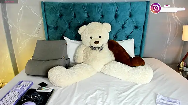 fierygroup online show from 04-11-26, 01:32