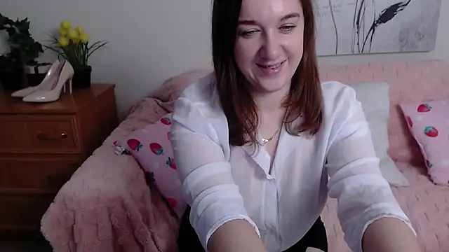 Snapshot of MarthaSimons chatting on 11-24-25, 06:24 MarthaSimons online show from 11-24-25, 06:24