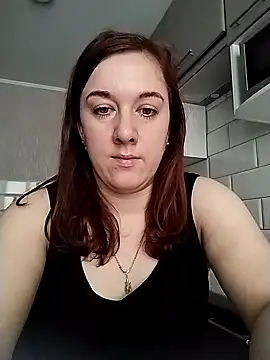 Snapshot of MarthaSimons chatting on 11-25-25, 06:13 MarthaSimons online show from 11-25-25, 06:13