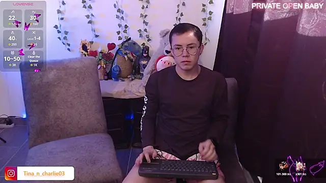 Tina 4 Charlie online show from 12-03-25, 12:14