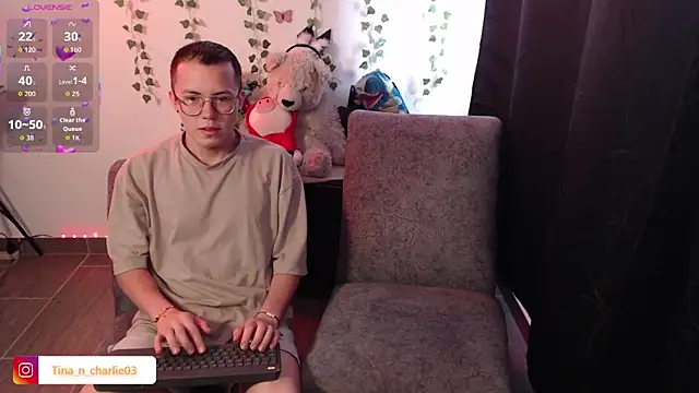 Tina 4 Charlie online show from 03-09-26, 02:10