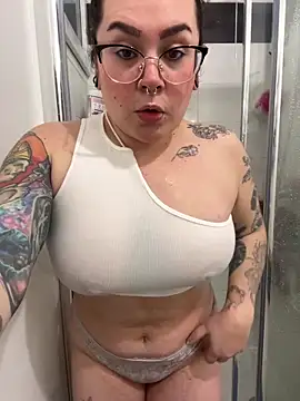 Cherrycherrymiss online show from 02-11-25, 06:01