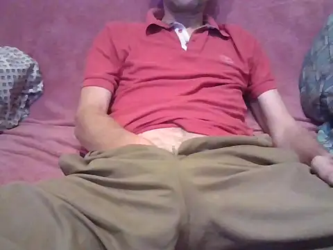 Snapshot of H50france chatting on 11-09-25, 08:40 H50france online show from 11-09-25, 08:40