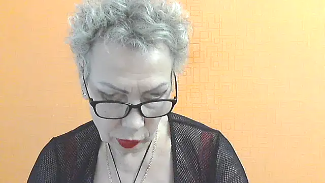 NessyJenixs online show from 11-27-25, 07:54