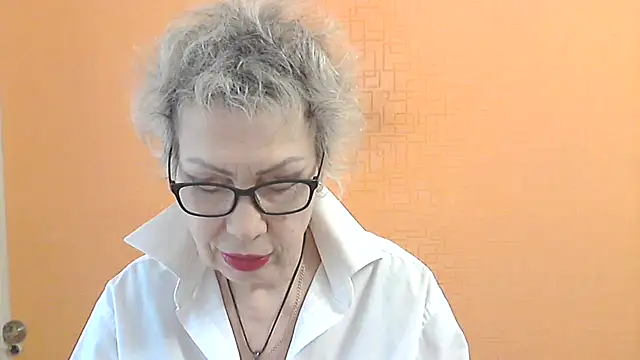 NessyJenixs online show from 03-18-26, 07:55