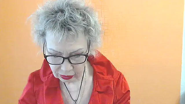 NessyJenixs online show from 04-19-26, 07:40