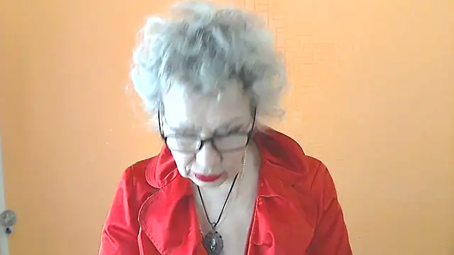 NessyJenixs online show from 04-23-26, 06:25