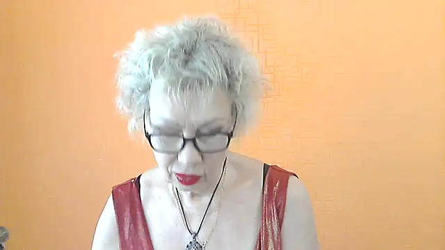 Snapshot of NessyJenixs chatting on 05-23-26, 06:29 NessyJenixs online show from 05-23-26, 06:29