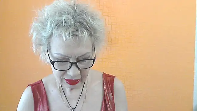 Snapshot of NessyJenixs chatting on 05-24-26, 06:51 NessyJenixs online show from 05-24-26, 06:51