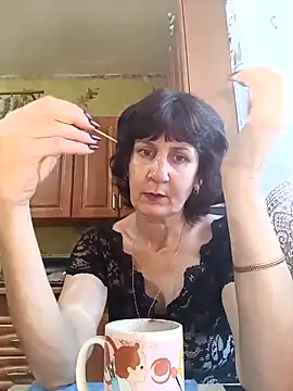 Laura Kiss online show from 11-05-25, 07:30