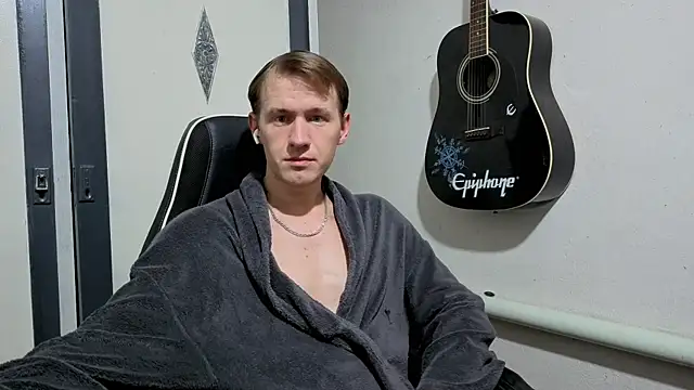 Snapshot of DiMastyzzz chatting on 01-24-25, 04:17 DiMastyzzz online show from 01-24-25, 04:17