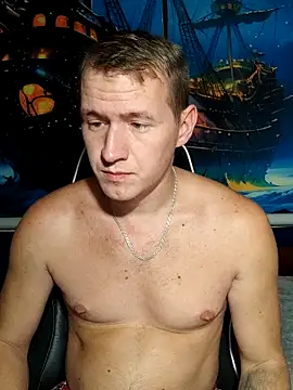 Snapshot of DiMastyzzz chatting on 10-20-25, 07:03 DiMastyzzz online show from 10-20-25, 07:03