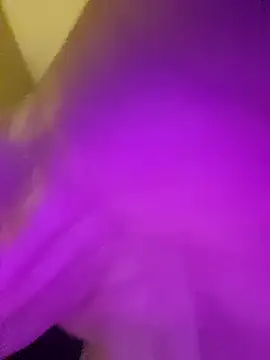 Snapshot of 4uallsex chatting on 01-22-25, 02:04 4uallsex online show from 01-22-25, 02:04