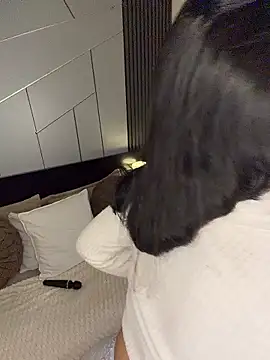 fiorella paris online show from 01-11-26, 03:44