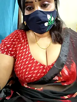 Queenflowerr online show from 02-28-26, 07:48