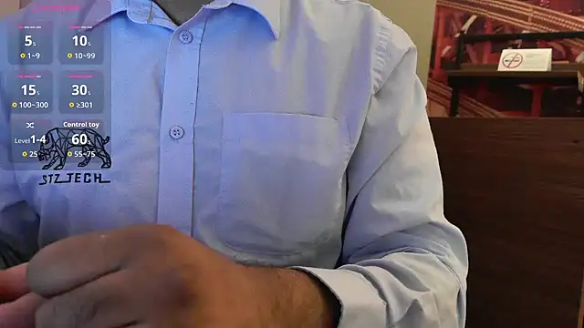 Snapshot of IndienTiger chatting on 11-19-25, 07:25 IndienTiger online show from 11-19-25, 07:25