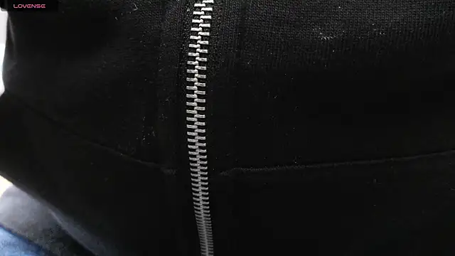 Snapshot of IndienTiger chatting on 03-09-26, 10:08 IndienTiger online show from 03-09-26, 10:08