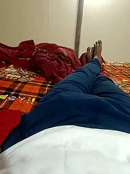 Snapshot of Royyy_dandol chatting on 01-21-25, 02:37 Royyy dandol online show from 01-21-25, 02:37