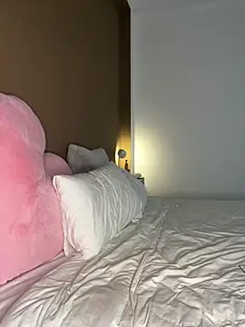 Snapshot of veronikawithDDDs chatting on 03-06-25, 01:37 veronikawithDDDs online show from 03-06-25, 01:37