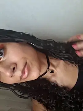 novinhatransexy online show from 02-05-25, 04:03