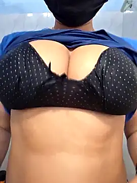 Hot honey77 online show from 10-09-25, 04:54