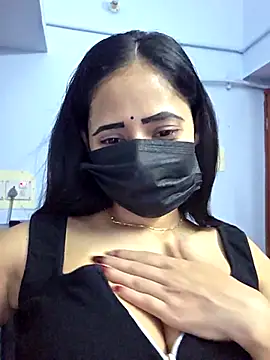 Hot honey77 online show from 10-11-25, 12:04