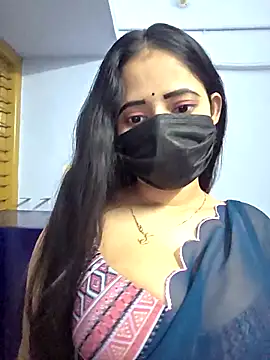 Hot honey77 online show from 10-17-25, 05:04