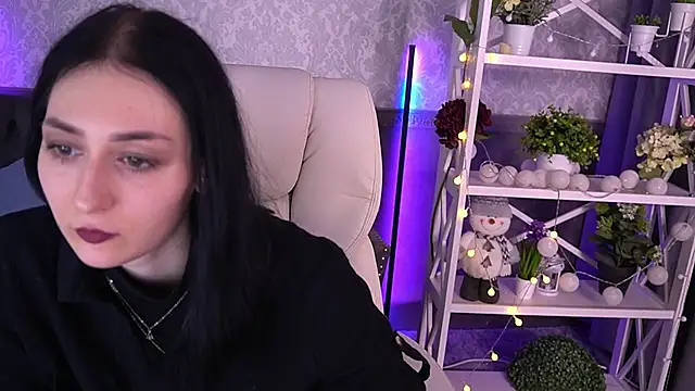 Snapshot of TayaaFox chatting on 01-21-25, 05:09 TayaaFox online show from 01-21-25, 05:09