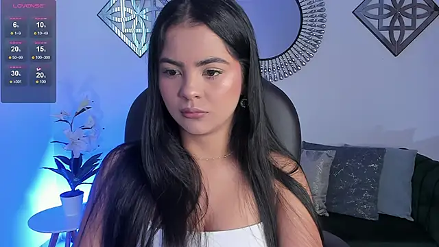 Layla Breezee online show from 03-07-26, 11:40