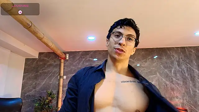 ApoloCruz online show from 05-25-26, 04:07