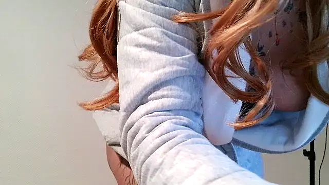 serena  vedette online show from 12-19-25, 10:11