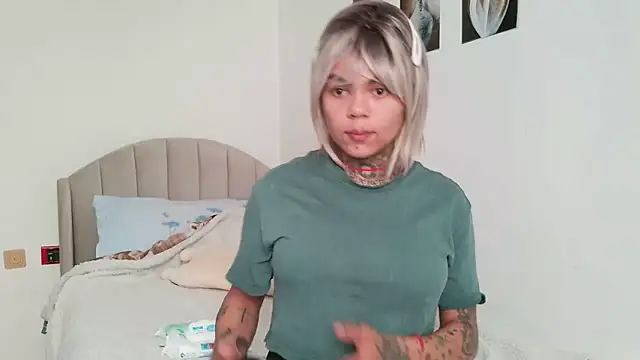 serena  vedette online show from 06-05-26, 08:42