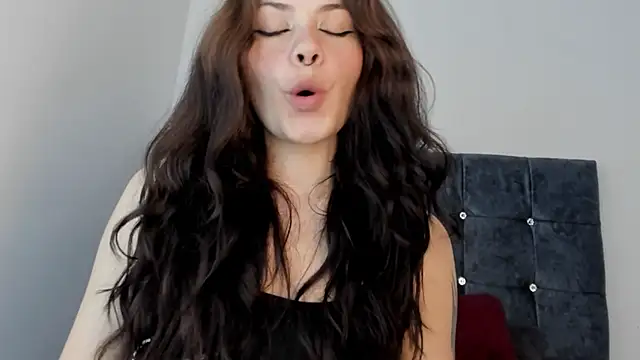 Snapshot of onix_bl4ck chatting on 01-28-25, 10:56 onix bl4ck online show from 01-28-25, 10:56