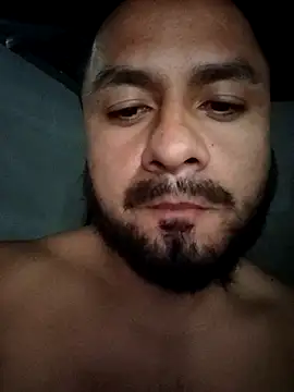 Ant1990 online show from 10-26-25, 01:28