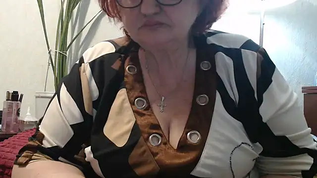 DeniseeRosea online show from 04-18-26, 07:07