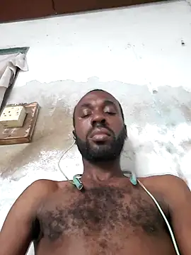 Snapshot of onewinnertee chatting on 10-15-25, 10:04 onewinnertee online show from 10-15-25, 10:04