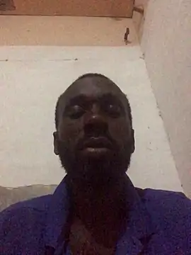 Snapshot of onewinnertee chatting on 11-17-25, 12:16 onewinnertee online show from 11-17-25, 12:16