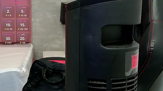 Alaia Colins online show from 02-15-26, 01:35