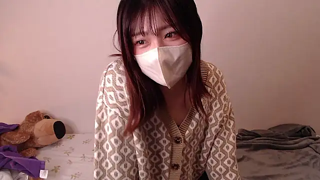 Snapshot of NA-KAREN-V8 chatting on 11-10-25, 03:00 NA-KAREN-V8 online show from 11-10-25, 03:00