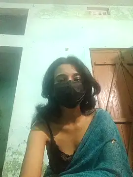 Snapshot of Bong-lady chatting on 02-19-25, 10:12 Bong-lady online show from 02-19-25, 10:12