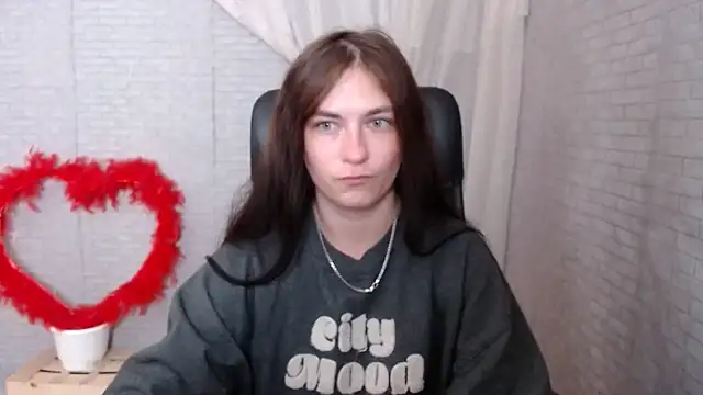 Snapshot of AmandaJi_ chatting on 09-29-25, 05:45 AmandaJi  online show from 09-29-25, 05:45